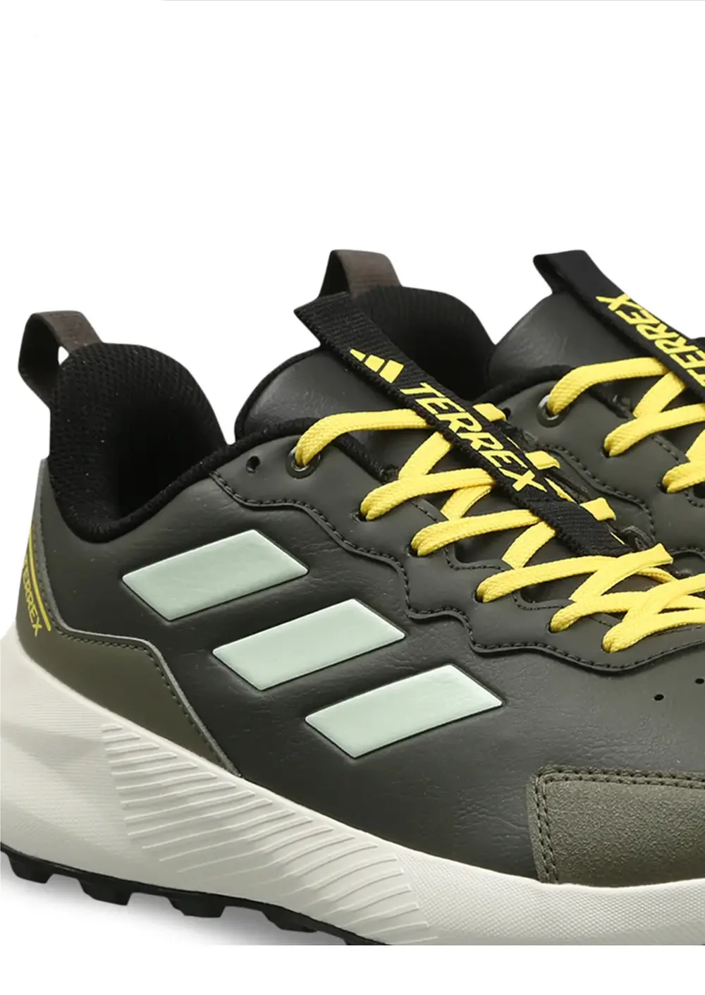 Adidas Men Running Sneakers Xplorer Jk3180