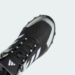 Trek Host Shoes