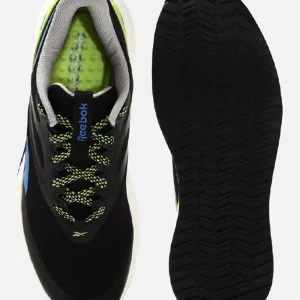 Fujita - Men Black Running Shoes