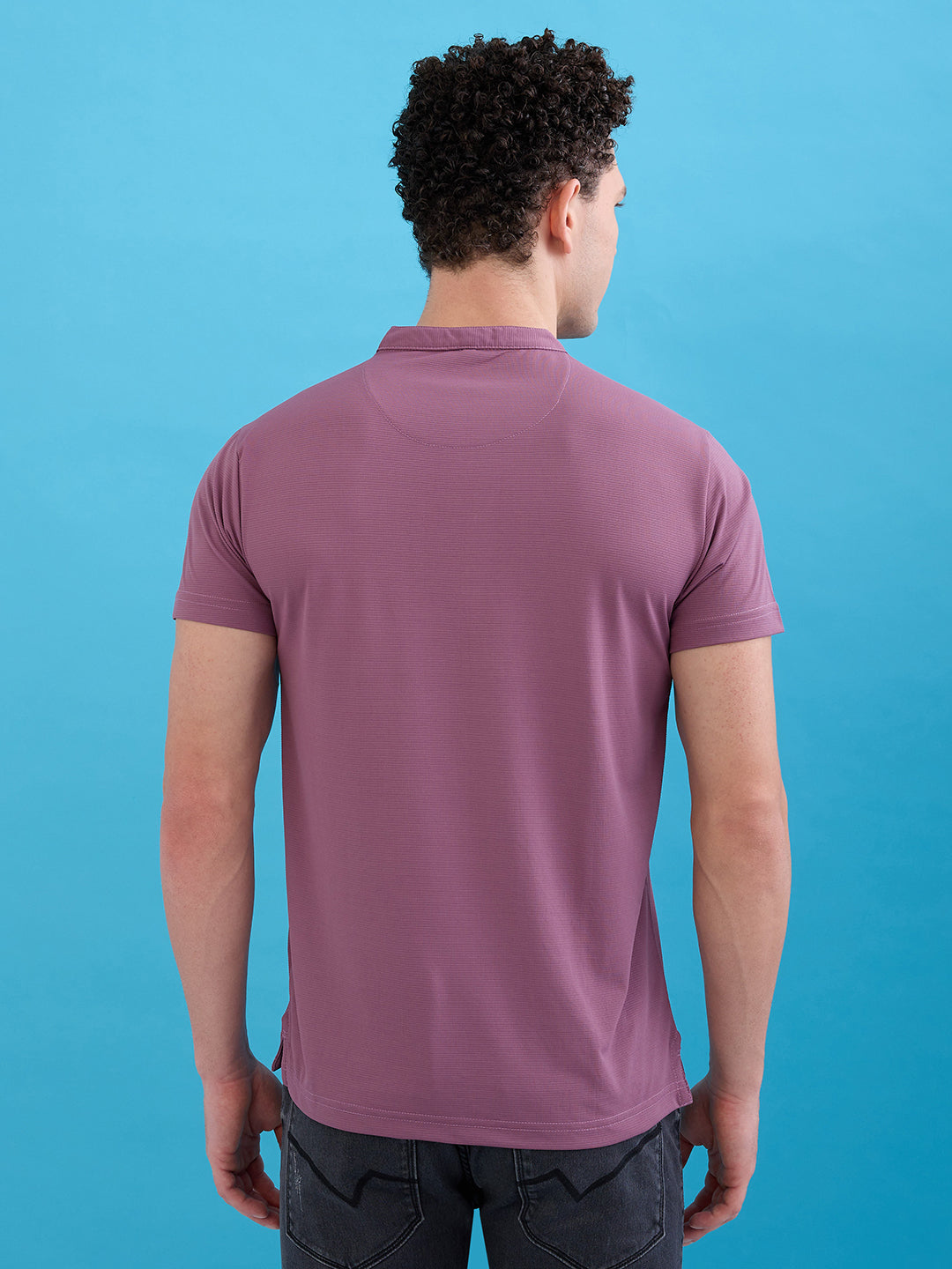 Status Quo Men'S Solid Slim Fit V-Neck T-Shirt