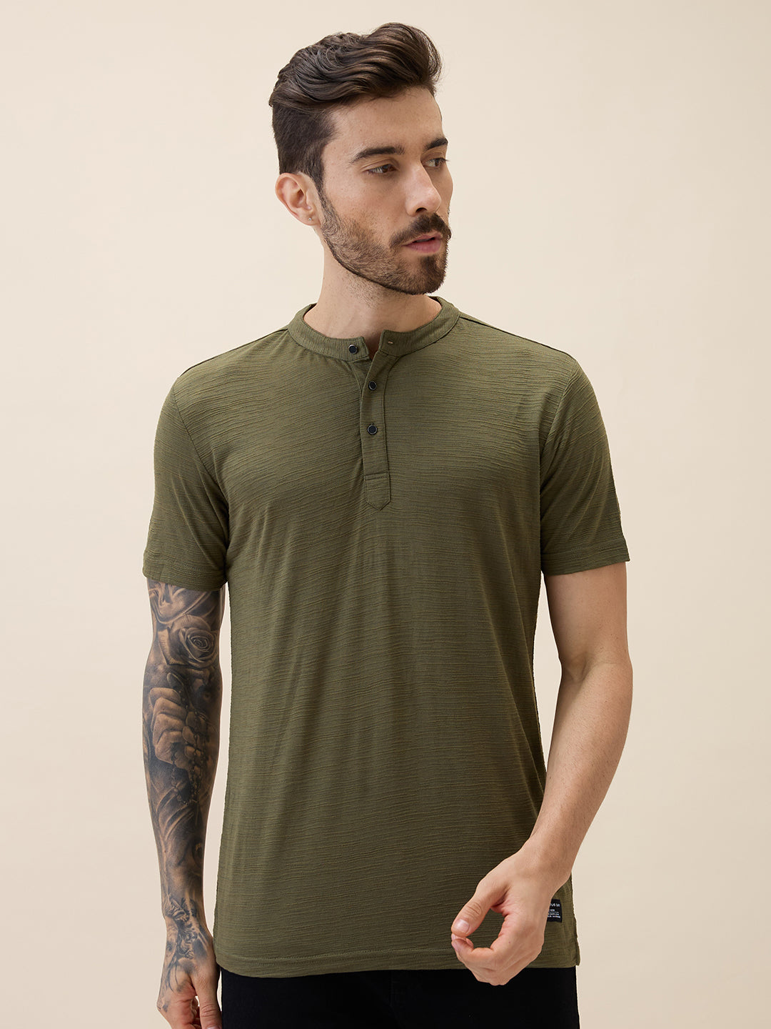 Status Quo Men'S Solid Henley Neck Half Sleeves Regular Fit Tshirt