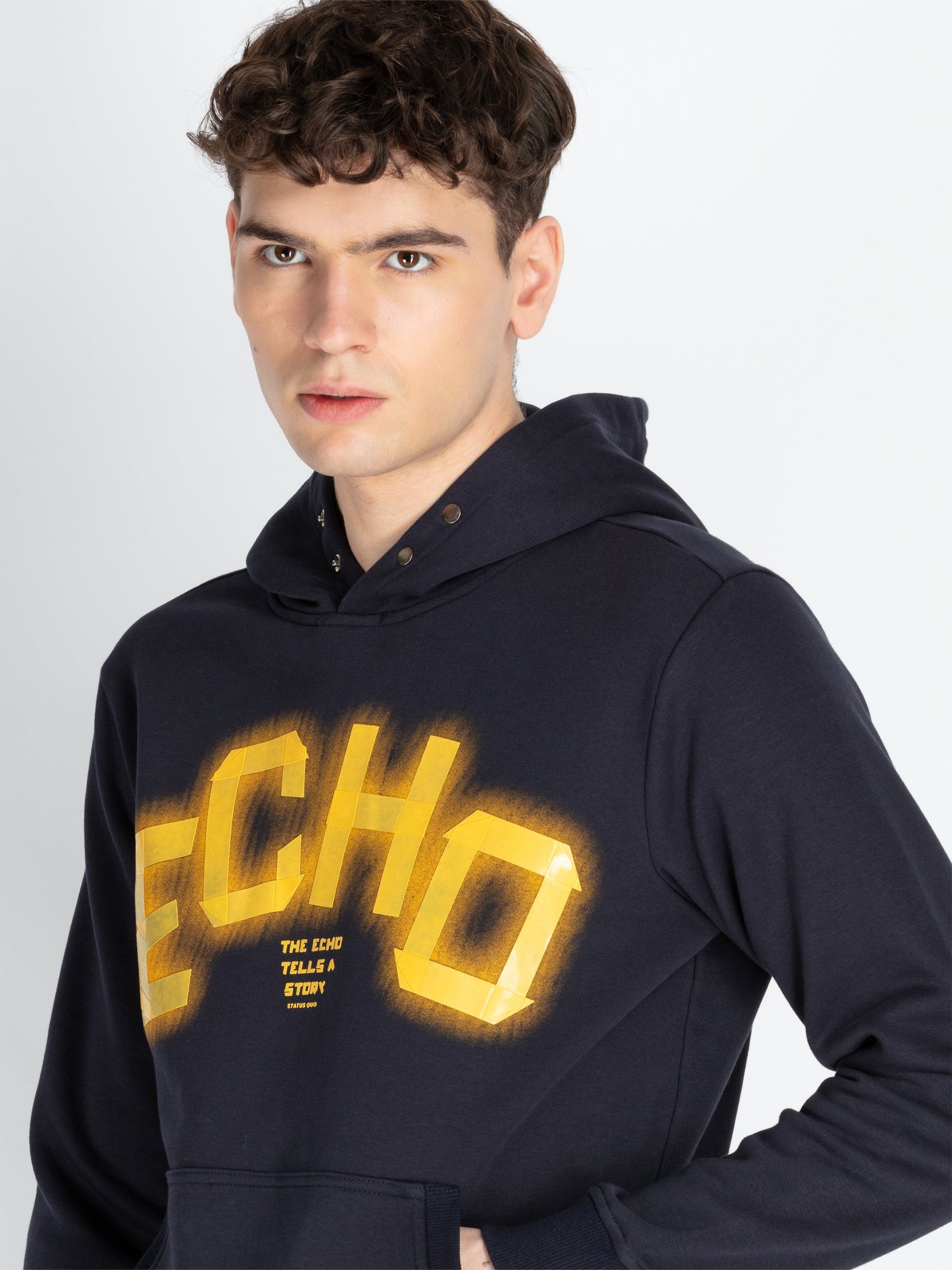 Status Quo Men'S Solid Hooded Sweatshirt