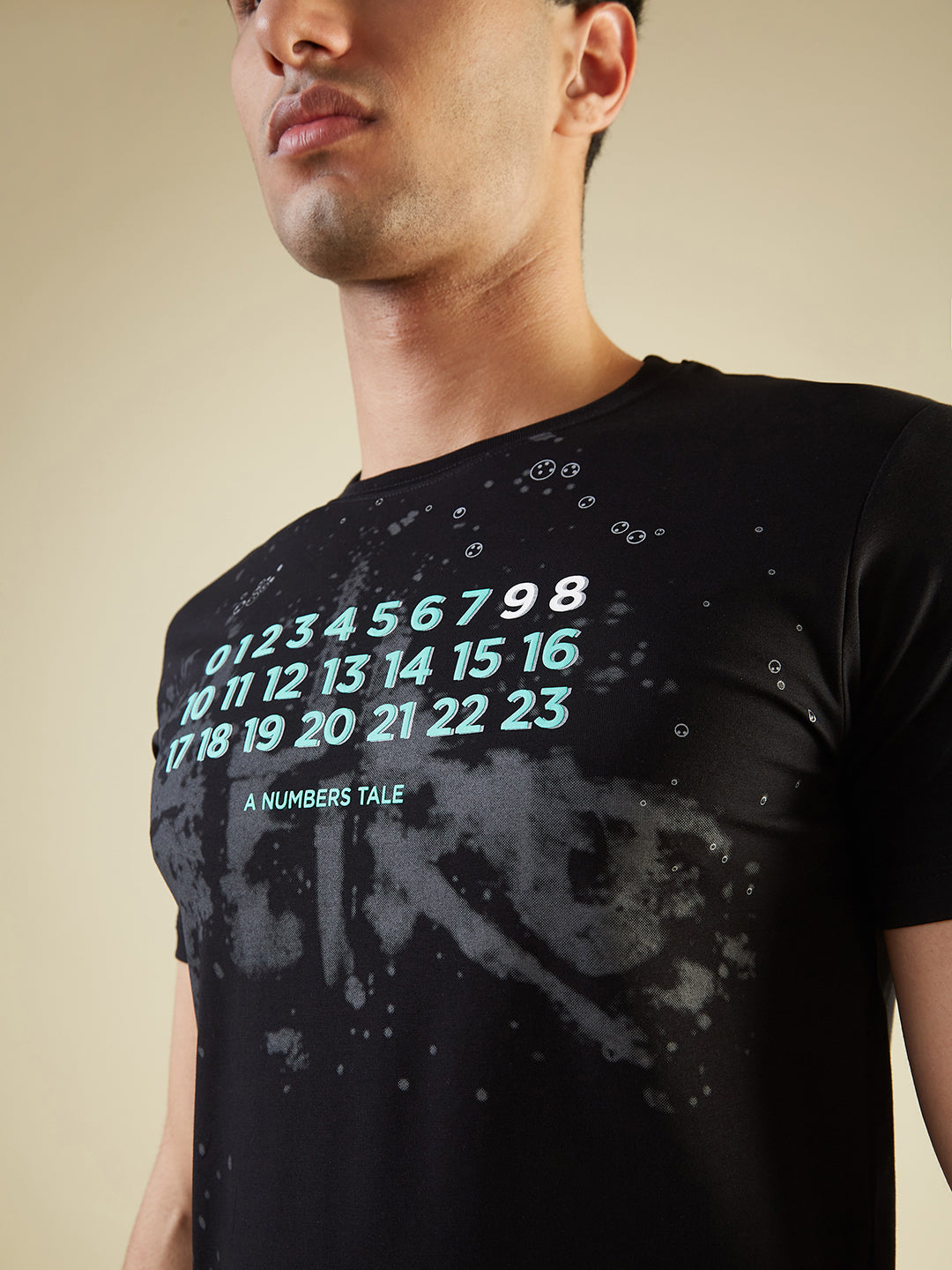Status Quo Men'S Chest Typography Printed Round Neck Half Sleeves Regular Fit Tshirt