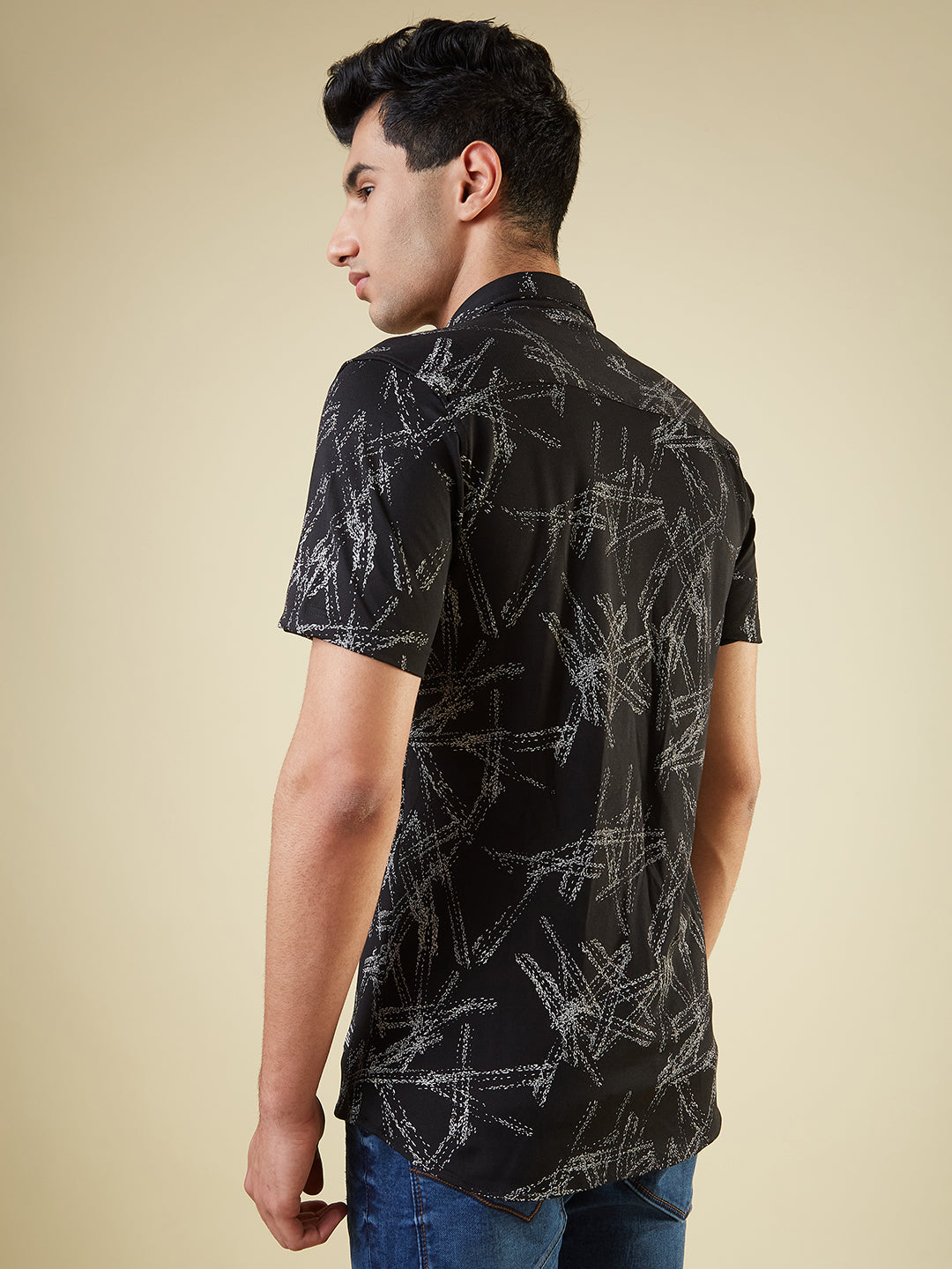 Status Quo Men'S Abstract Printed Half Sleeves Collared Neck Regular Fit Shirt