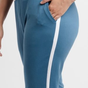 Womens Solid Regular Fit Trackpant
